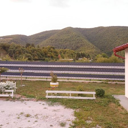 Apartman Visoko-Oaza Mira Luaran gambar