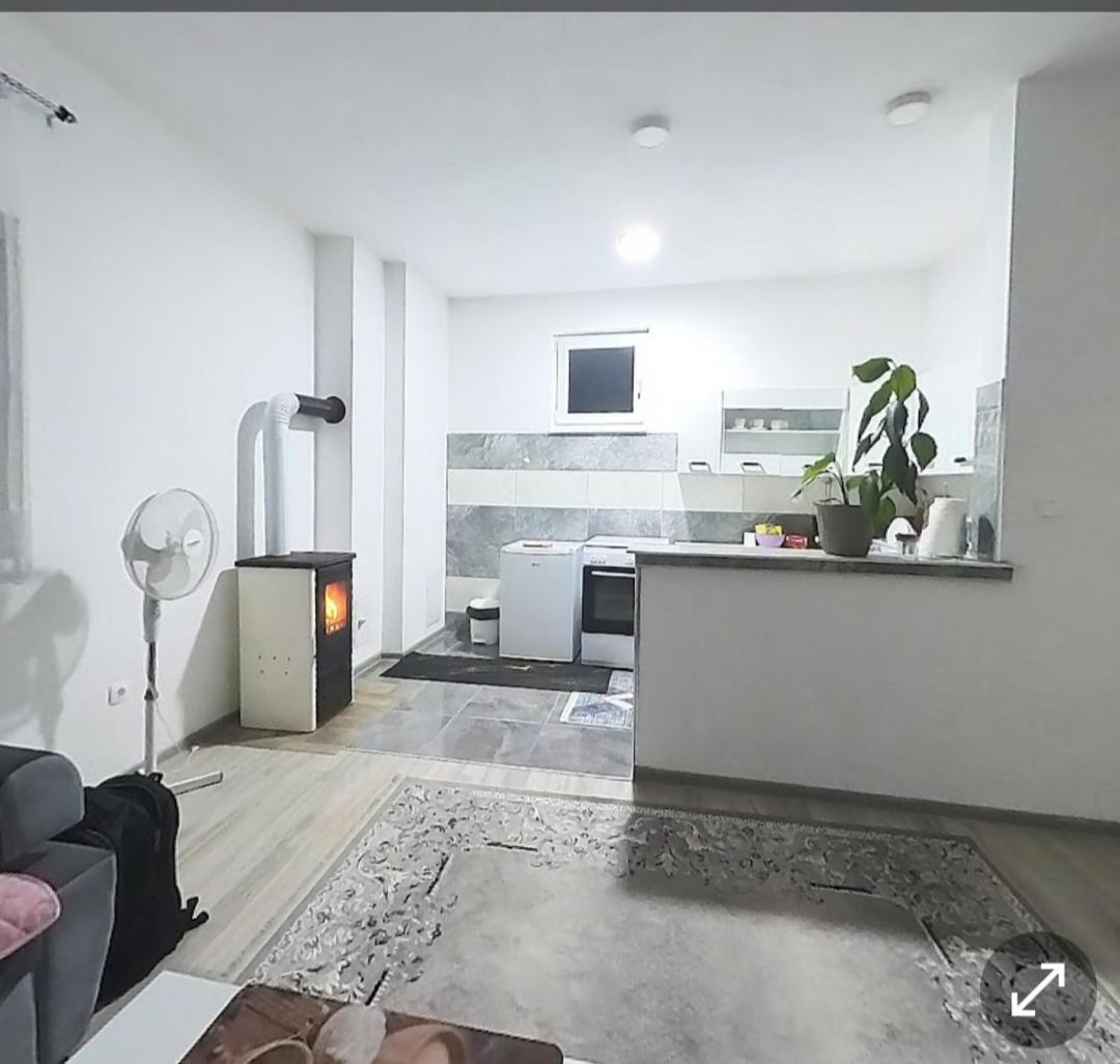 Apartman Visoko-Oaza Mira Luaran gambar