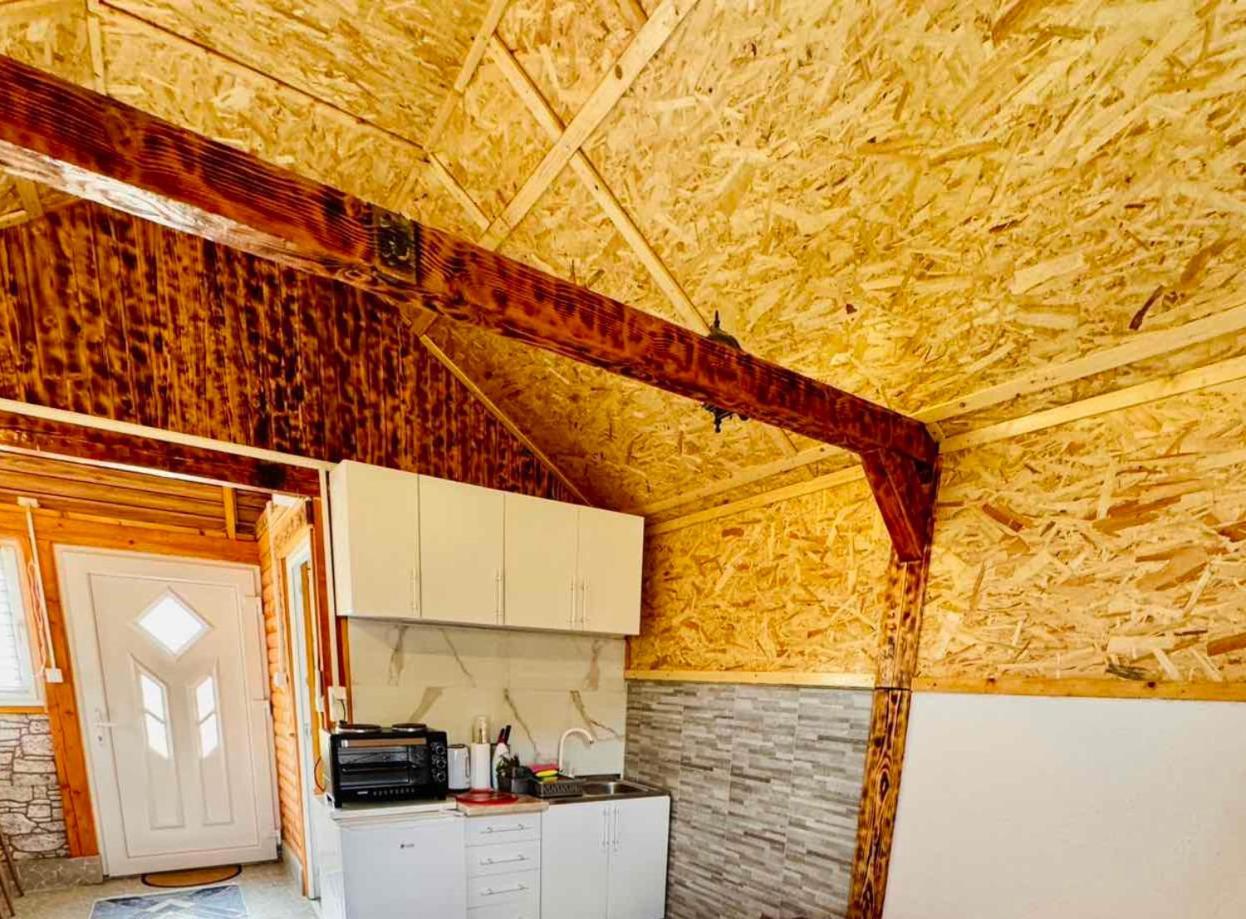 Apartman Visoko-Oaza Mira Luaran gambar