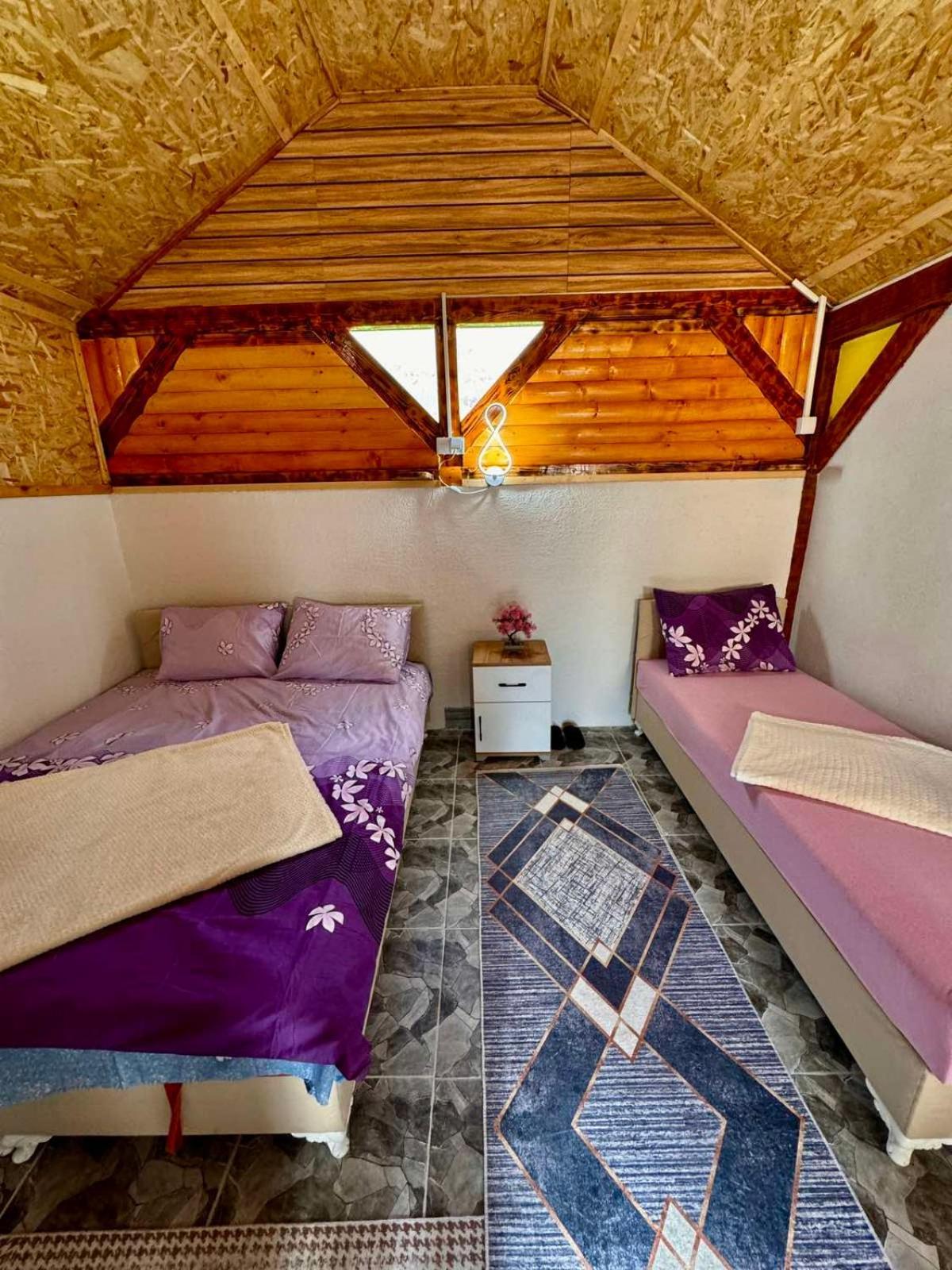 Apartman Visoko-Oaza Mira Luaran gambar