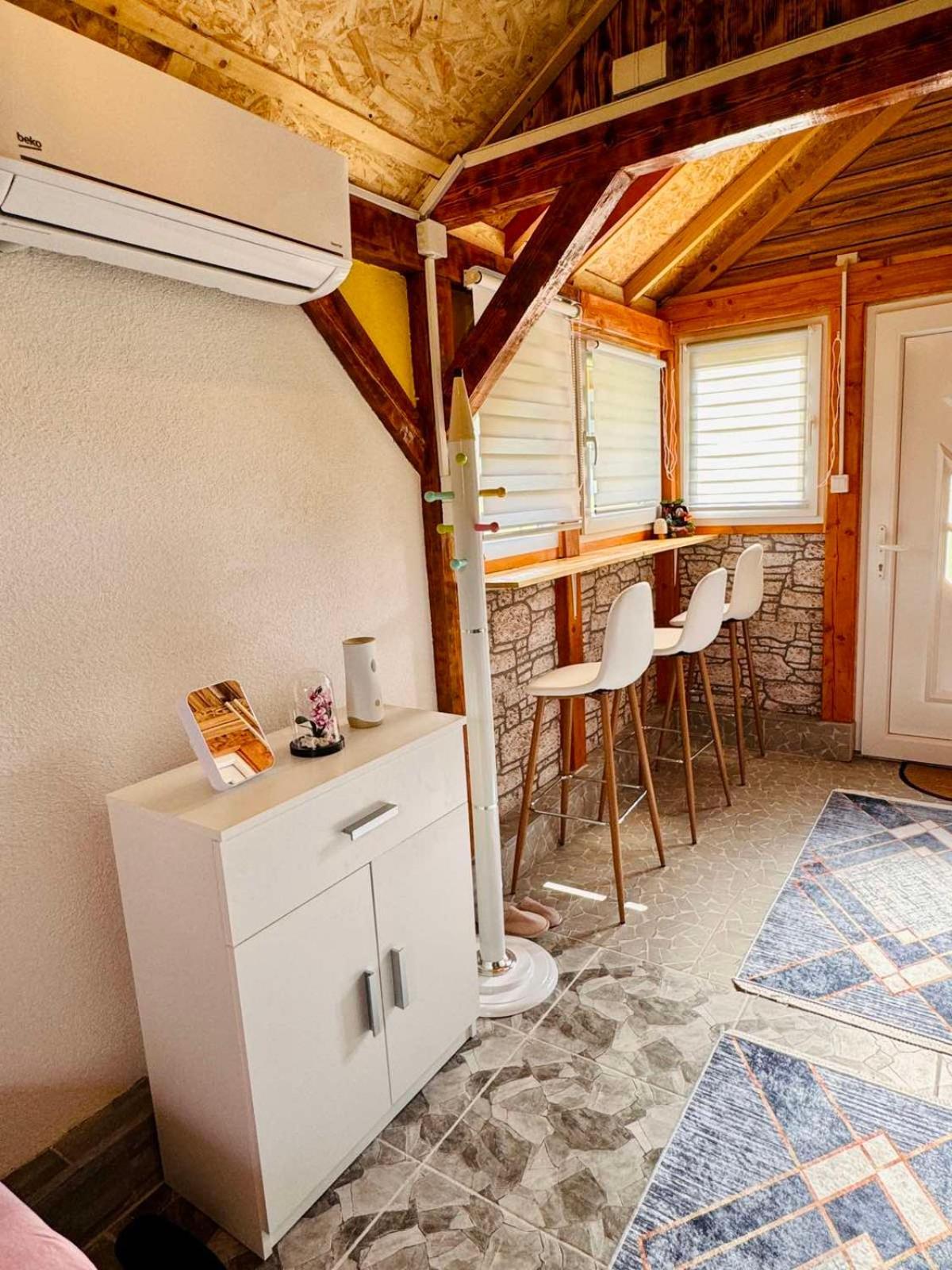 Apartman Visoko-Oaza Mira Luaran gambar